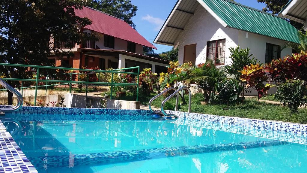 Rainforest Yasmin Hotel Santa Fe  Exterior photo